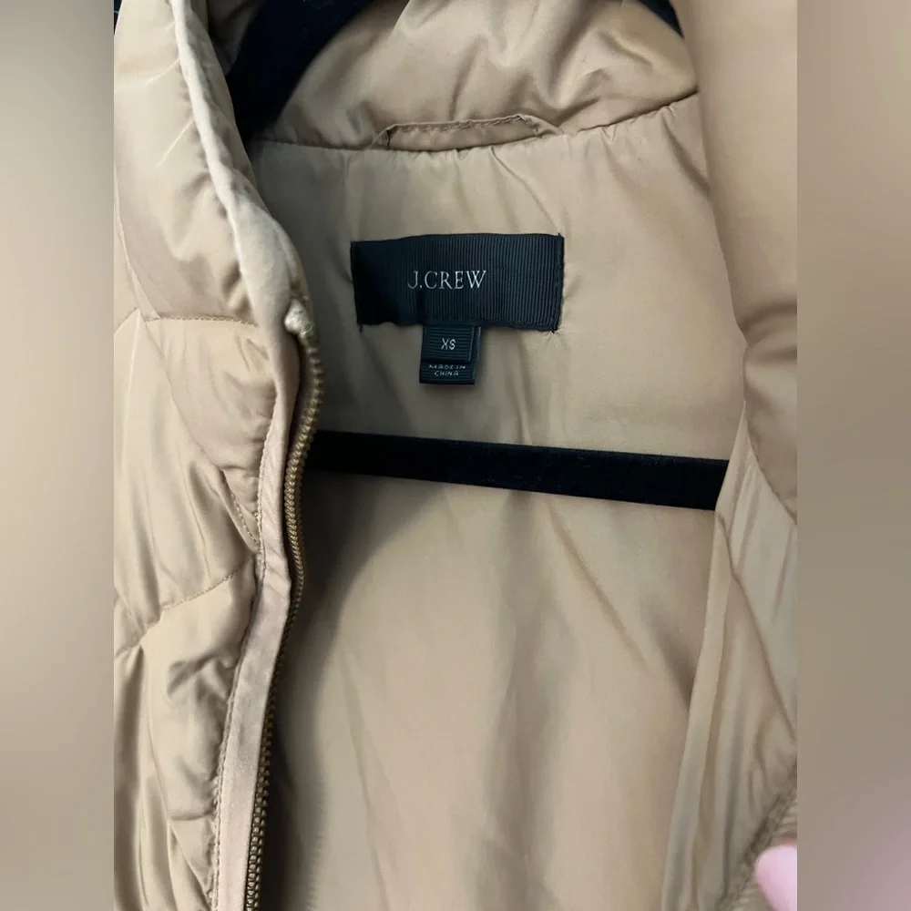 [J Crew] Quilted Vest - Picture 4 of 6